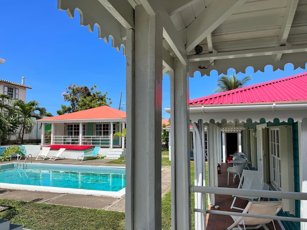 Talk of the Town Inn & Suites - Photo 14