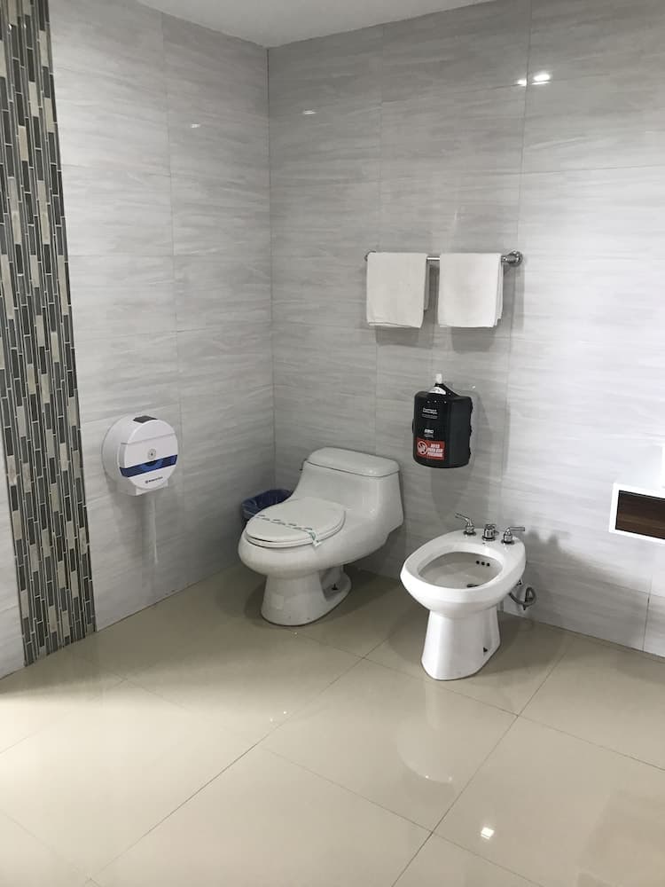 Hotel Nuevo Mejico - Photo 21