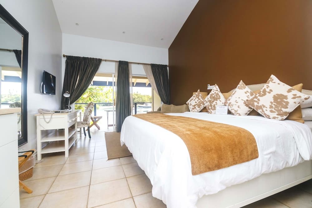 Blue Lagoon Hotel & Marina - Photo 17