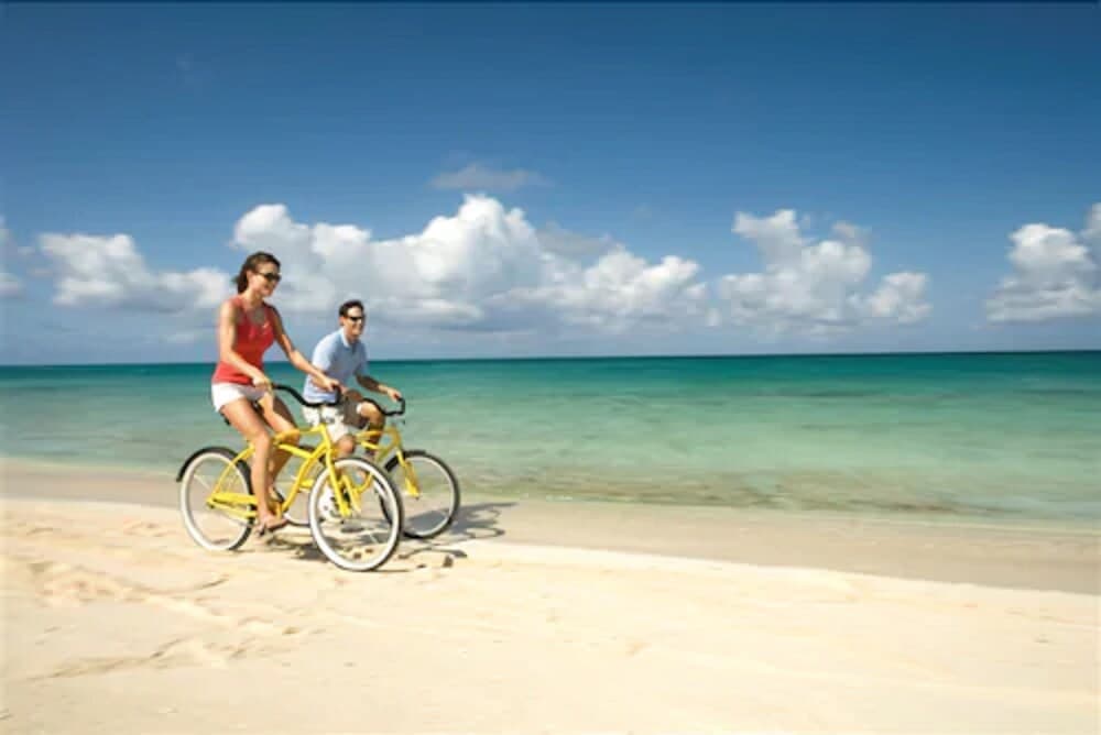 Cape Eleuthera Resort & Marina - Photo 13