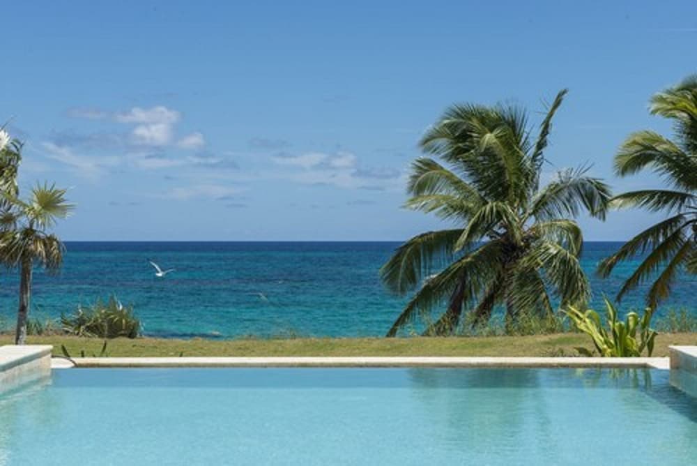 La Bougainvillea Hotel and Villas - Photo 92