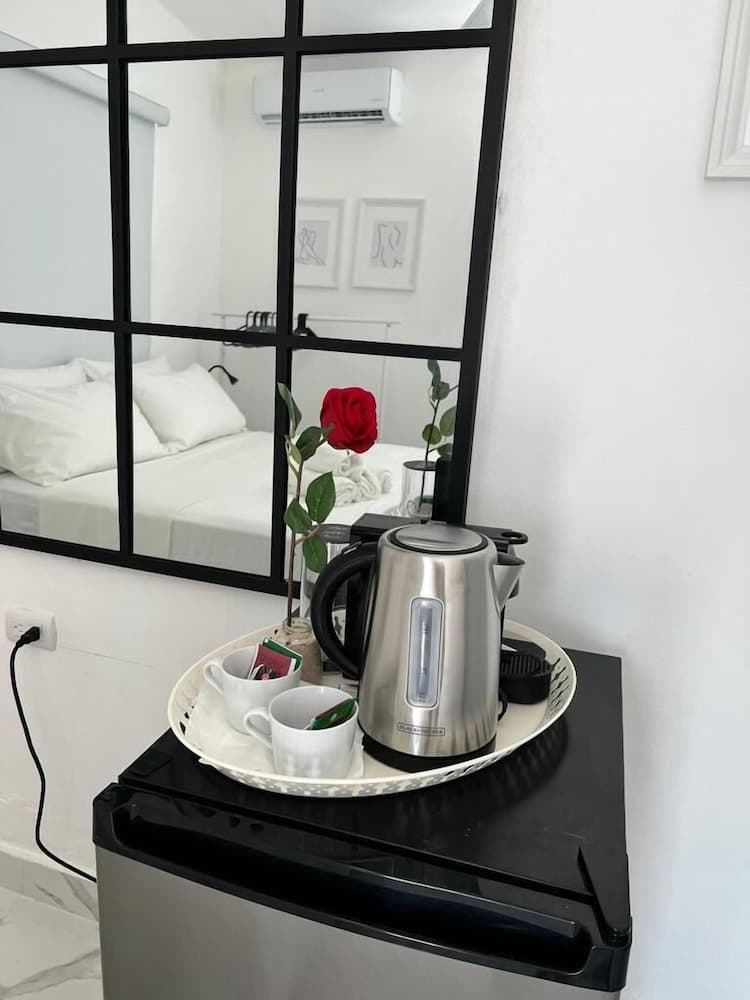 Casa Rosada Beach Front - Photo 5