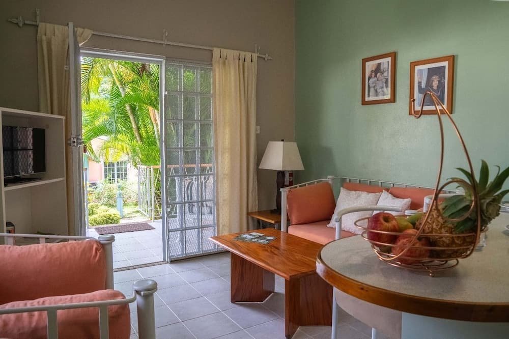 Kootney Resorts - Photo 46