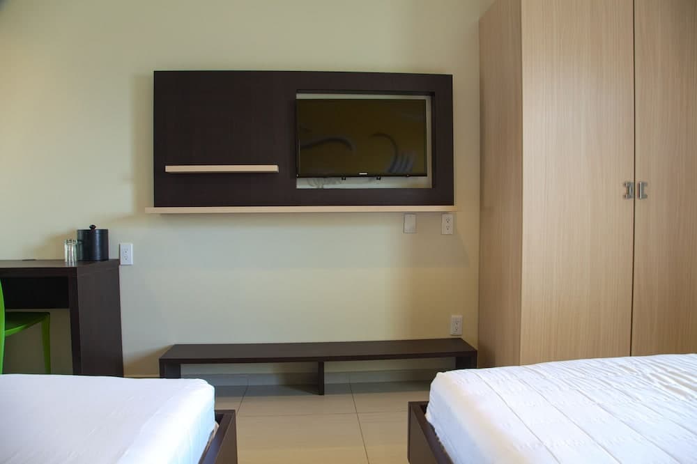 Curaçao Airport Hotel - Photo 11