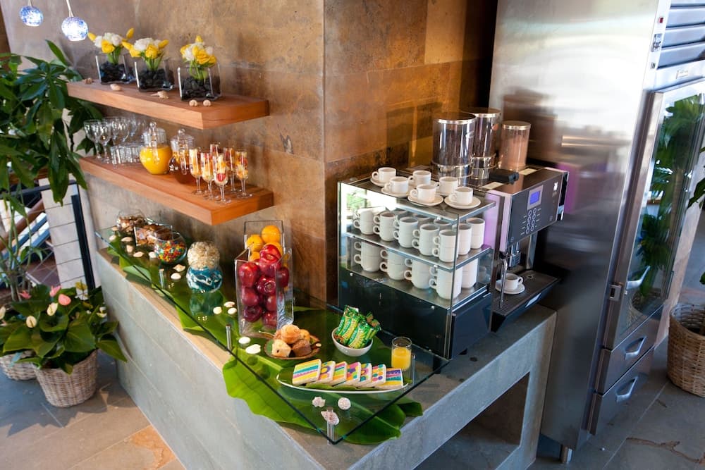 Pelican Bay Resort at Lucaya - Photo 25