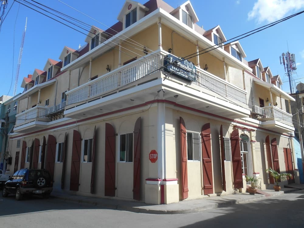 Le Paradis S. Hotel - Photo 33