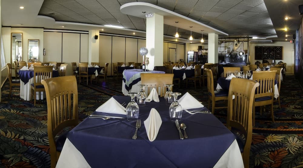 Villa Cofresi Hotel - Photo 40