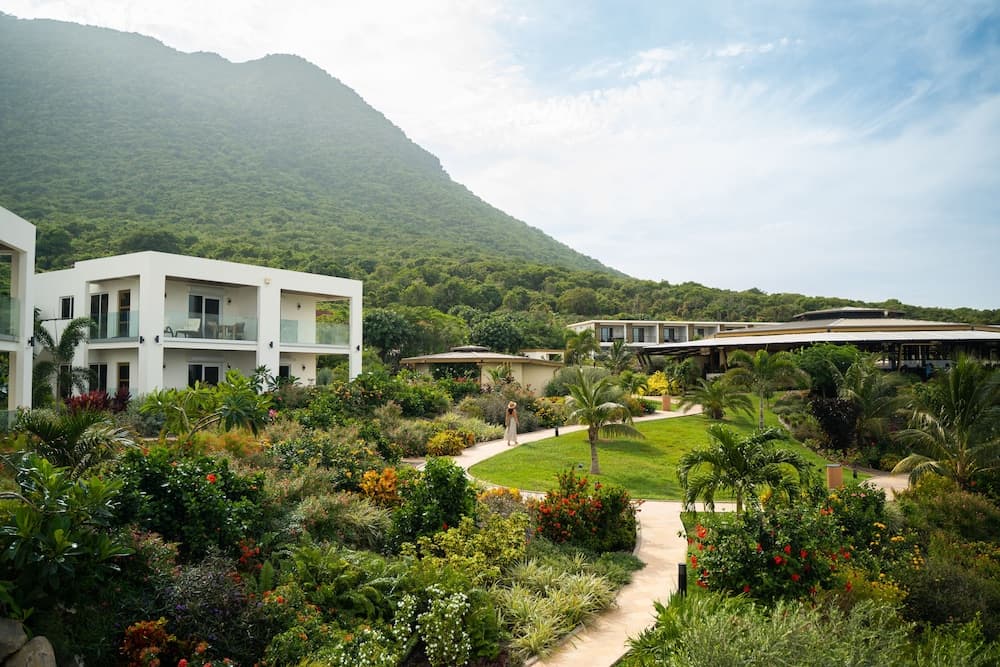 Golden Rock Dive And Nature Resort - Photo 89