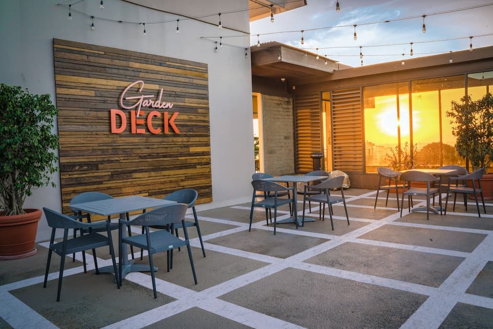 Hilton Trinidad & Conference Centre - Photo 106