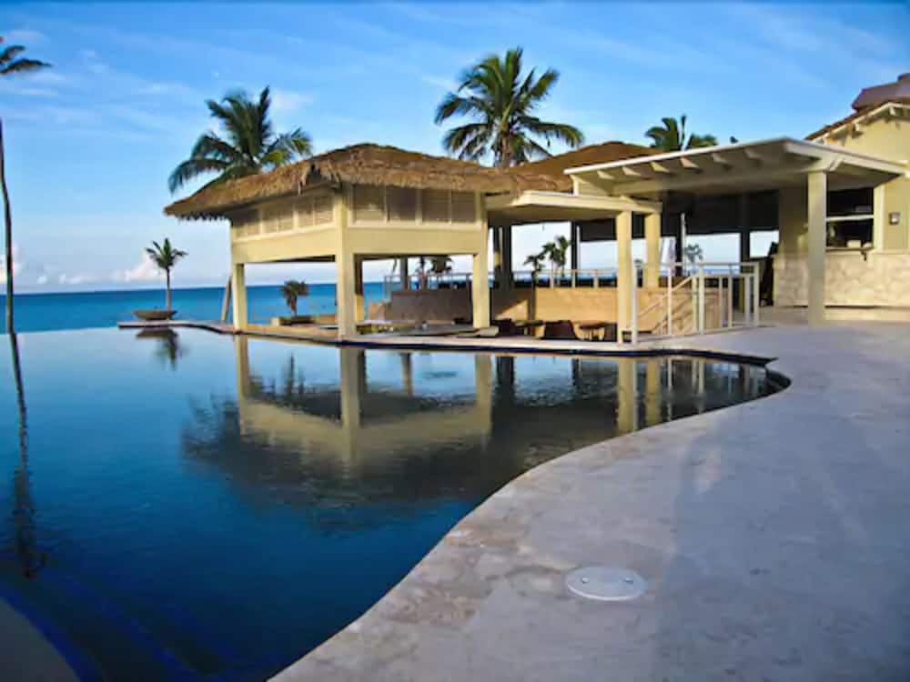 Sky Beach Club - Photo 5