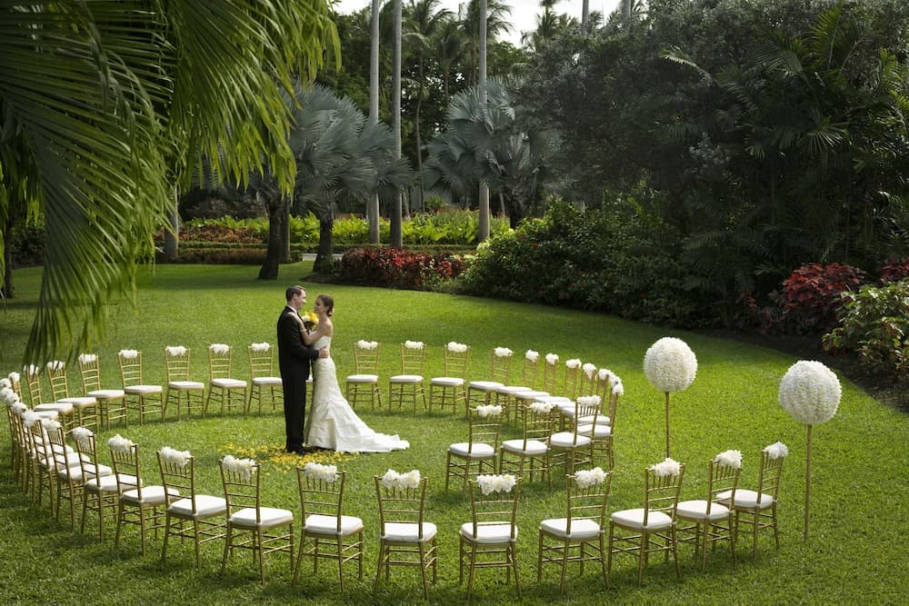 Fairmont Royal Pavilion - Photo 33