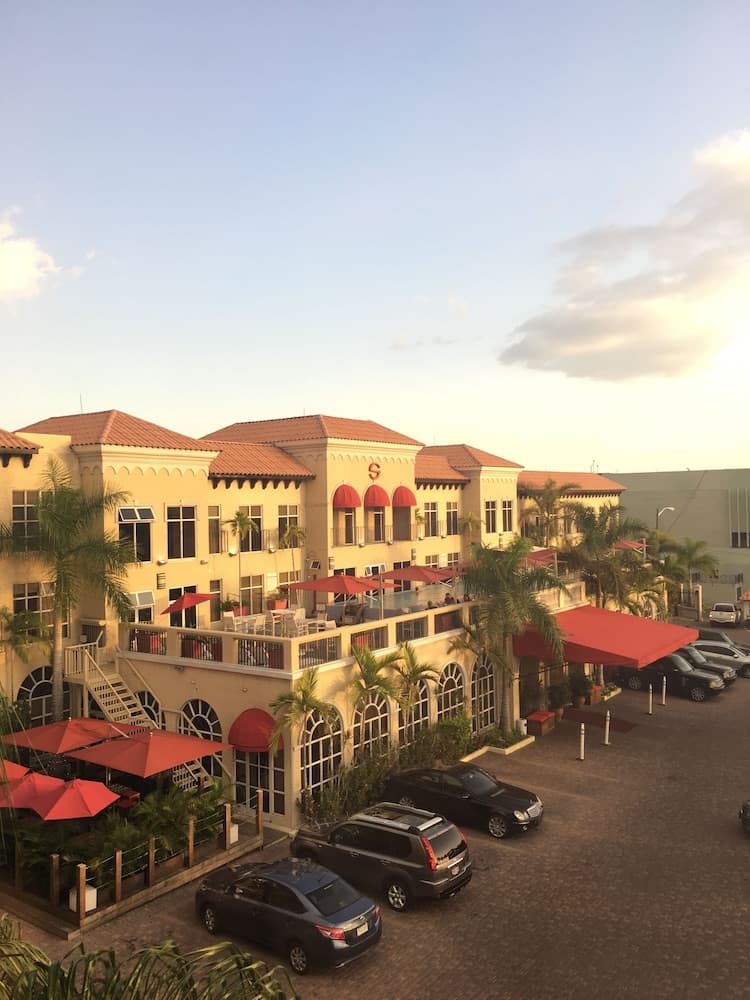 S Hotel Kingston - Photo 53