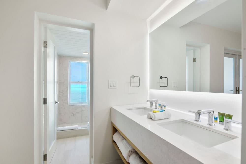 Peace and Plenty Resort - Photo 17