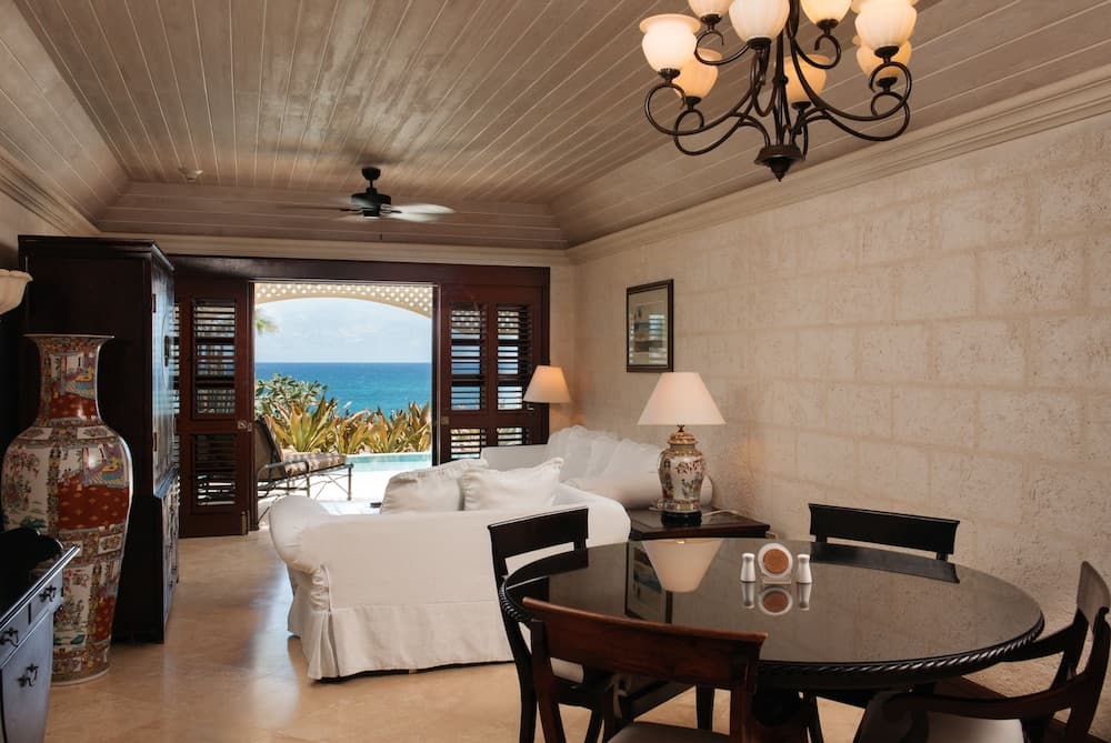 The Crane Resort - Photo 40