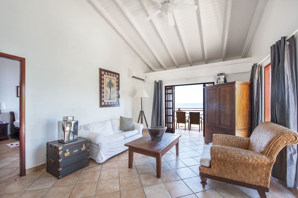 The Old Gin House - Photo 14