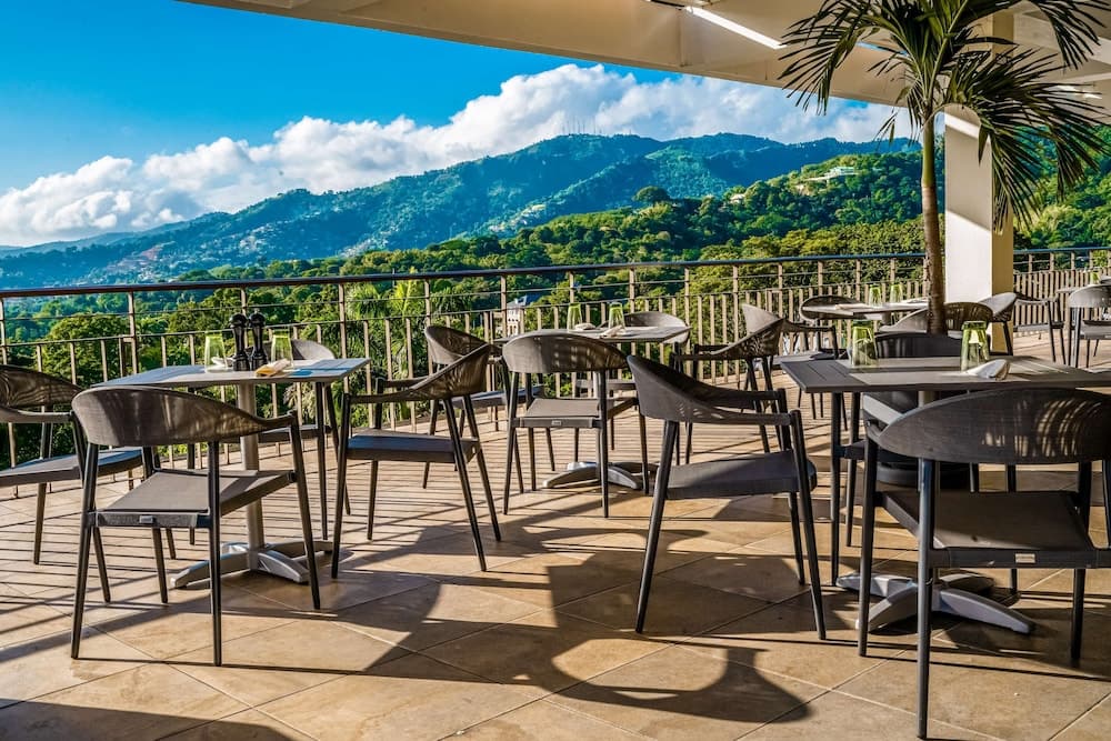 Hilton Trinidad & Conference Centre - Photo 73