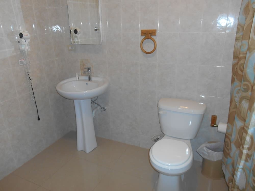 Le Paradis S. Hotel - Photo 23