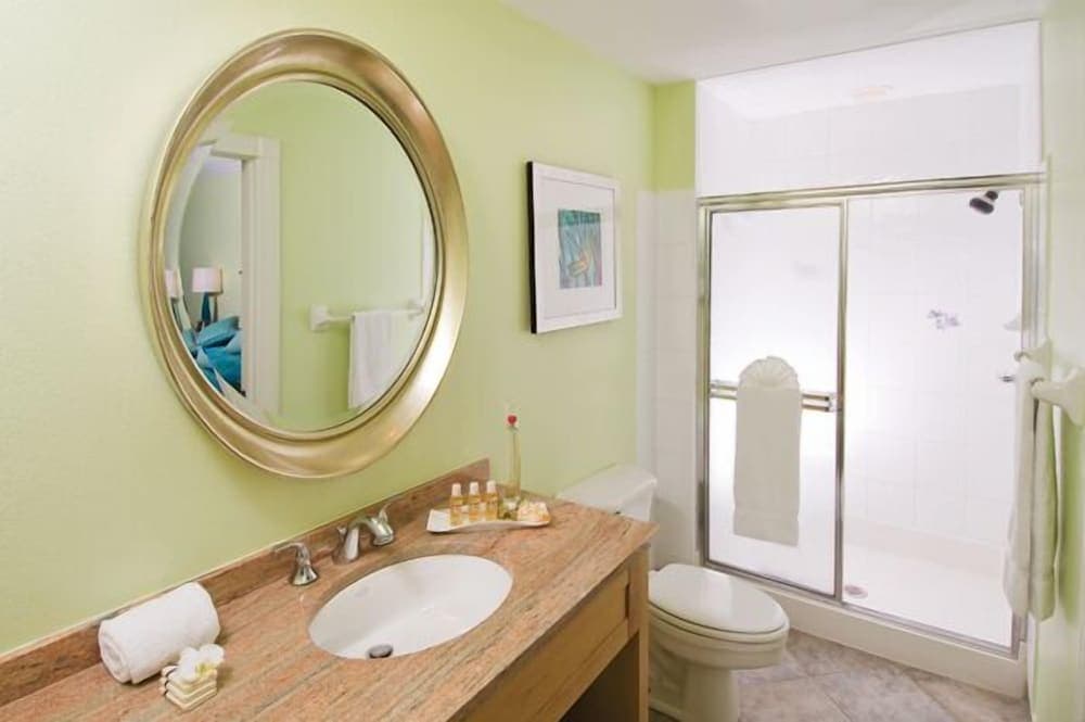 Oyster Bay Beach Resort - Photo 83