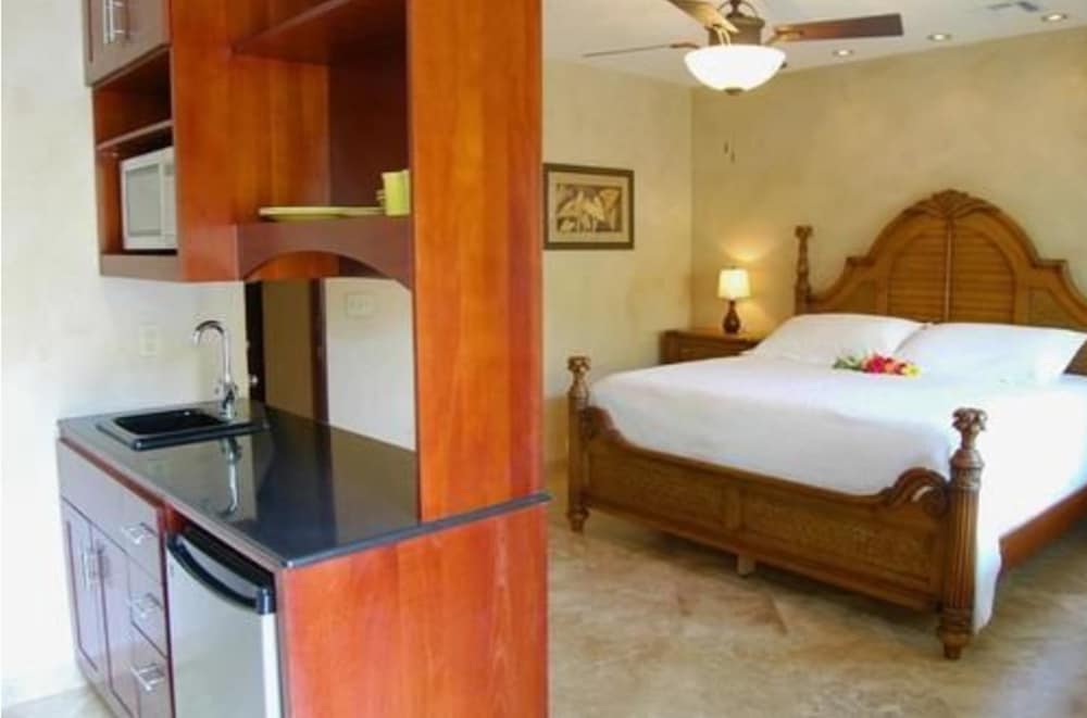 Infinity Bay Spa & Beach Resort - Photo 68