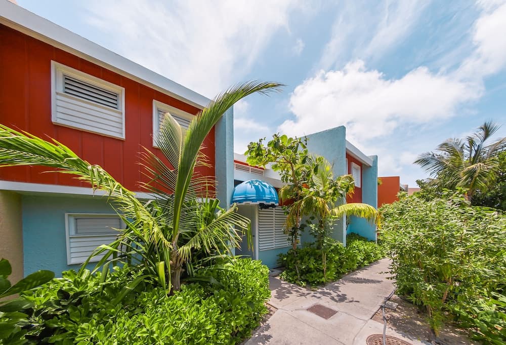 Osprey Beach Hotel - Photo 30