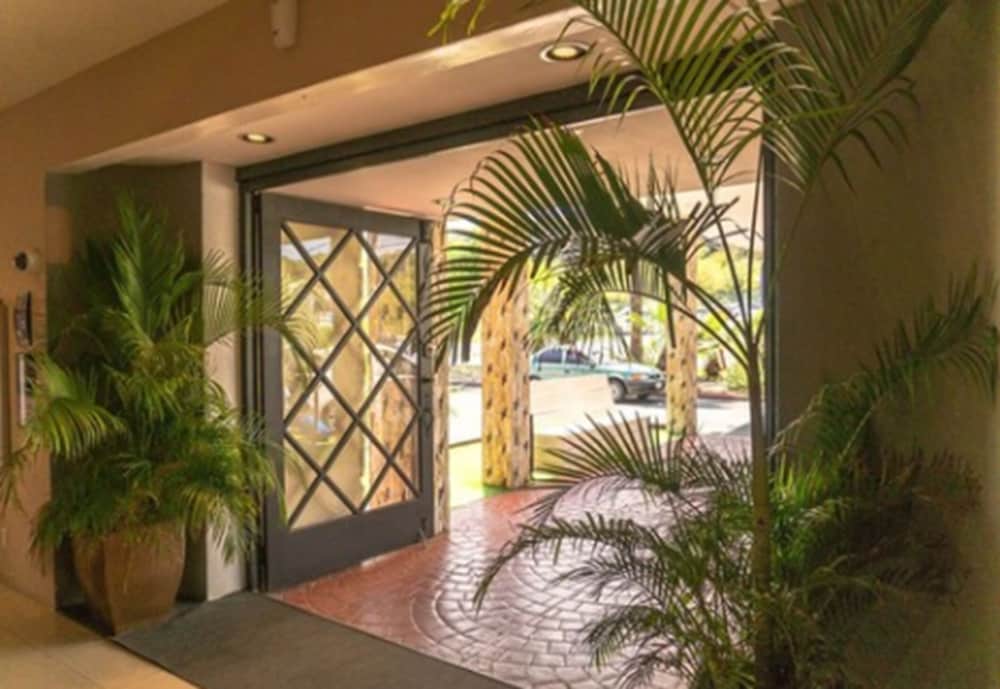 Curaçao Airport Hotel - Photo 34