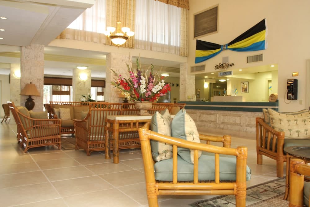Castaways Resort and Suites - Photo 3