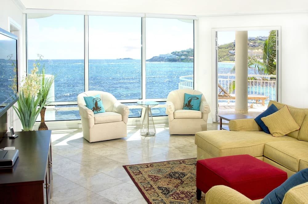 Oyster Bay Beach Resort - Photo 65