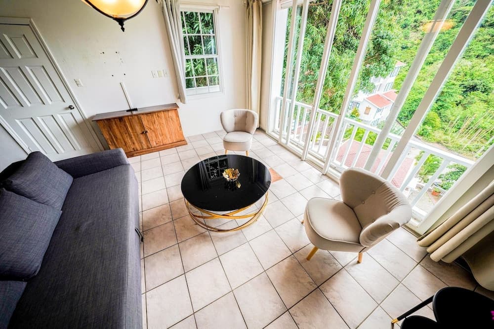 Queen’s Hotel Saba - Photo 10