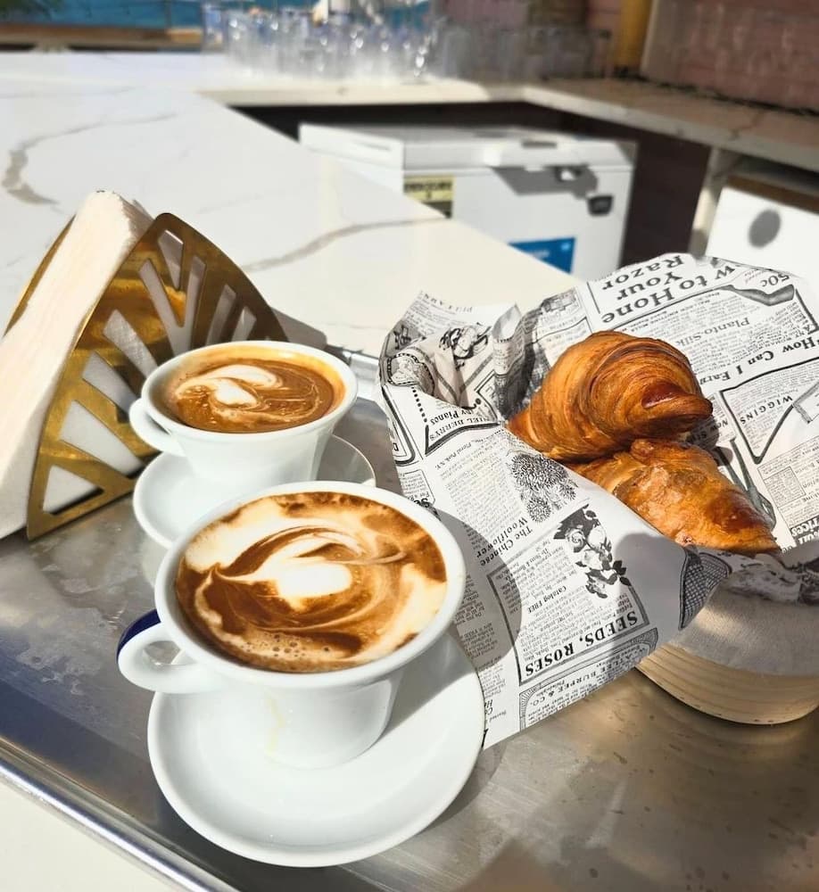 Casa Rosada Beach Front - Photo 31