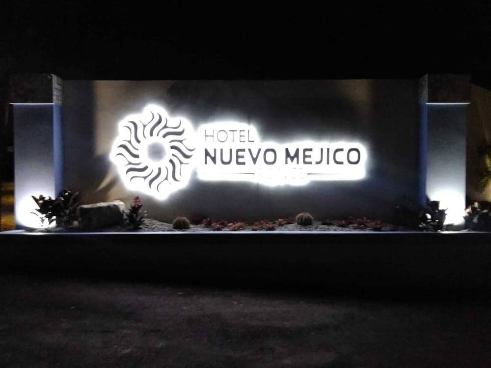 Hotel Nuevo Mejico - Photo 32