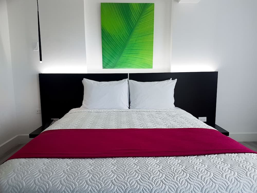 R Hotel Kingston - Photo 6