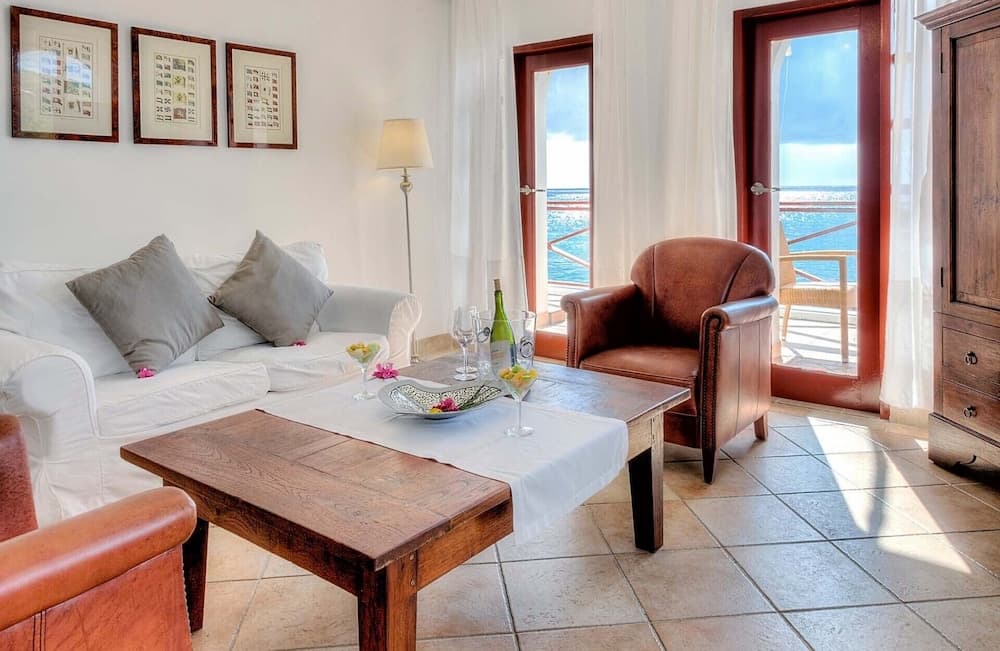 The Old Gin House - Photo 9