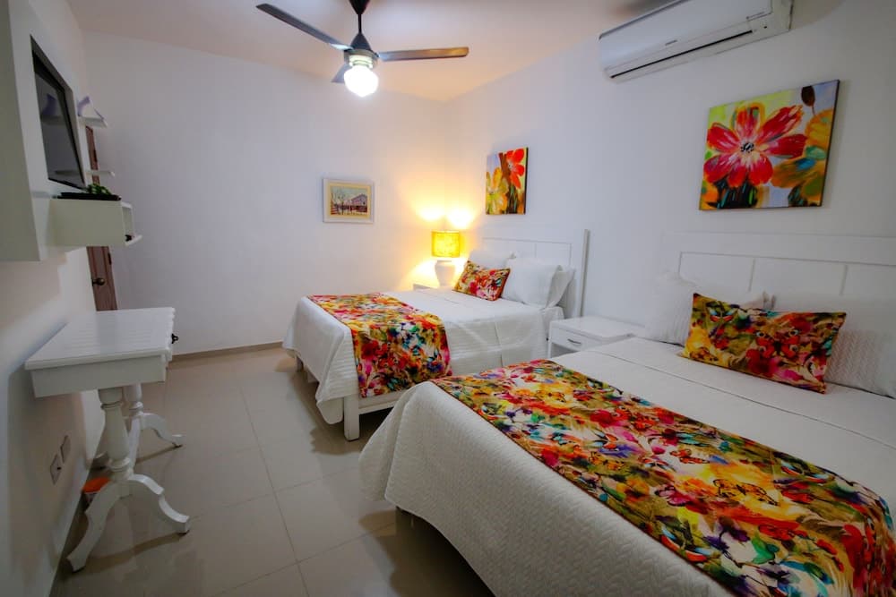 Hotel Rancho Guacamayos - Photo 15