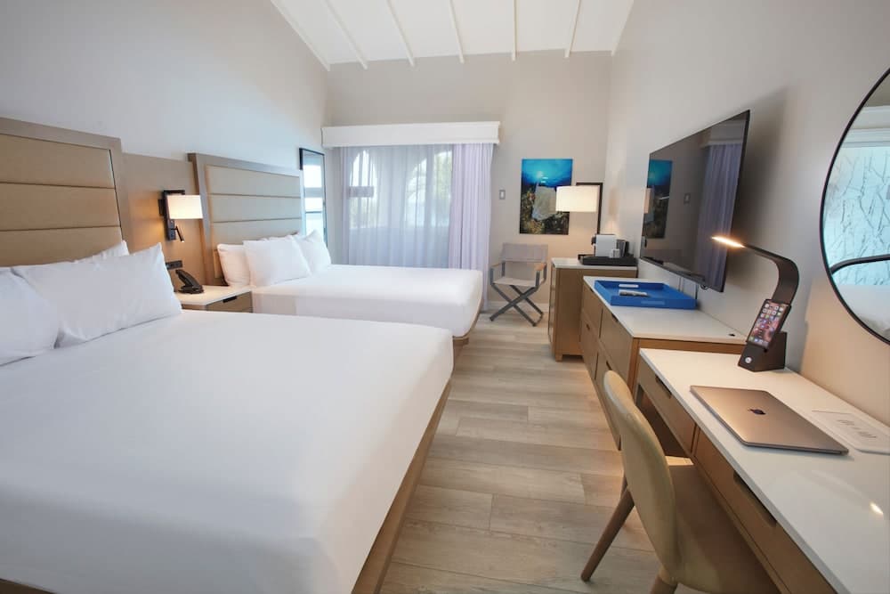 Divi Flamingo Beach Resort & Casino - Photo 10