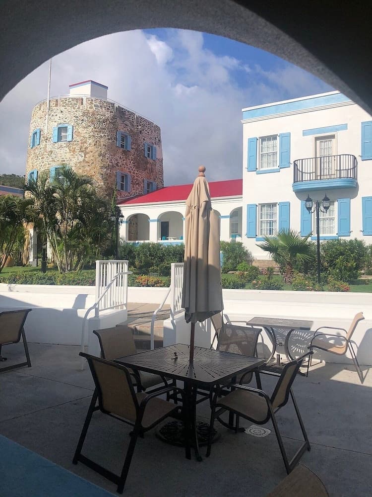 Castle Villas at Bluebeard's - Photo 18