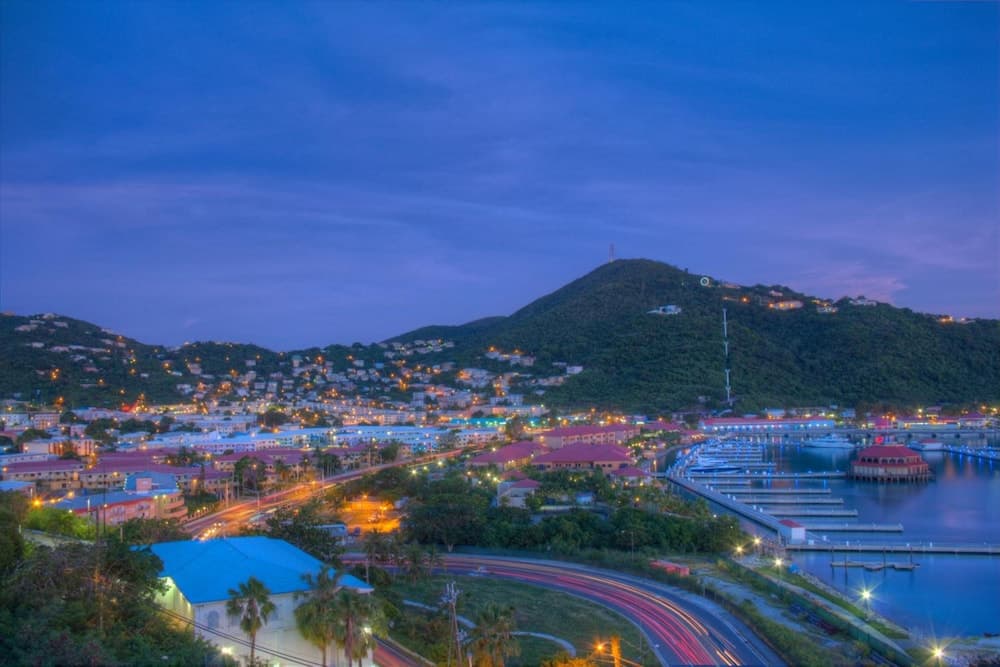 Castle Villas at Bluebeard's - Photo 11