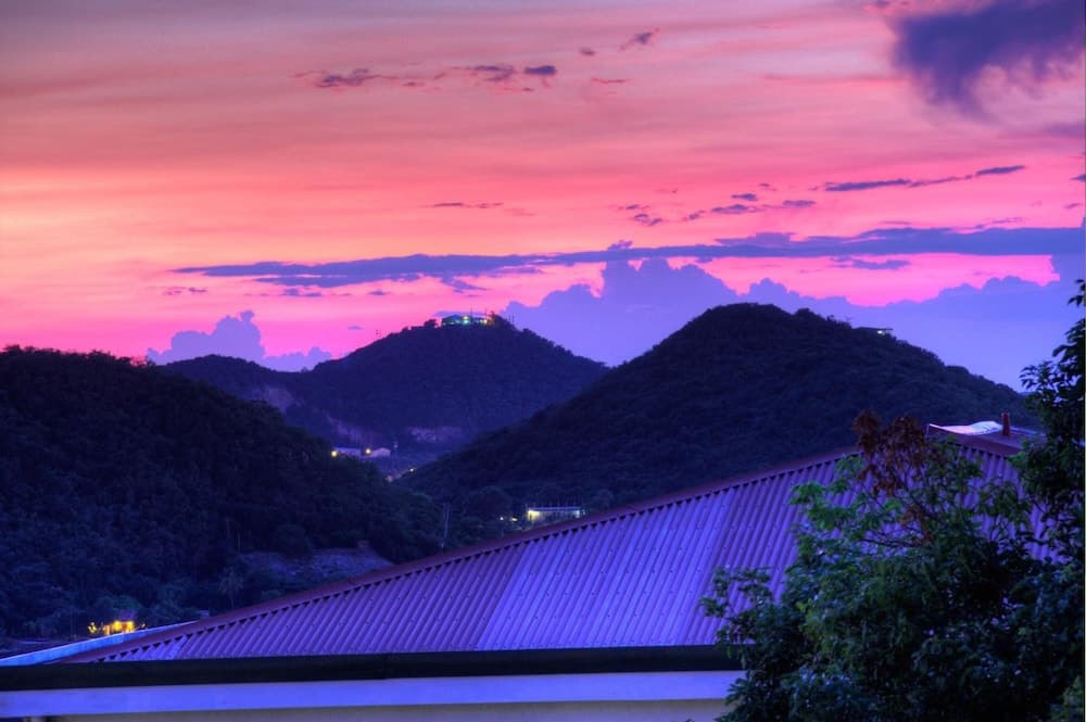 Castle Villas at Bluebeard's - Photo 40