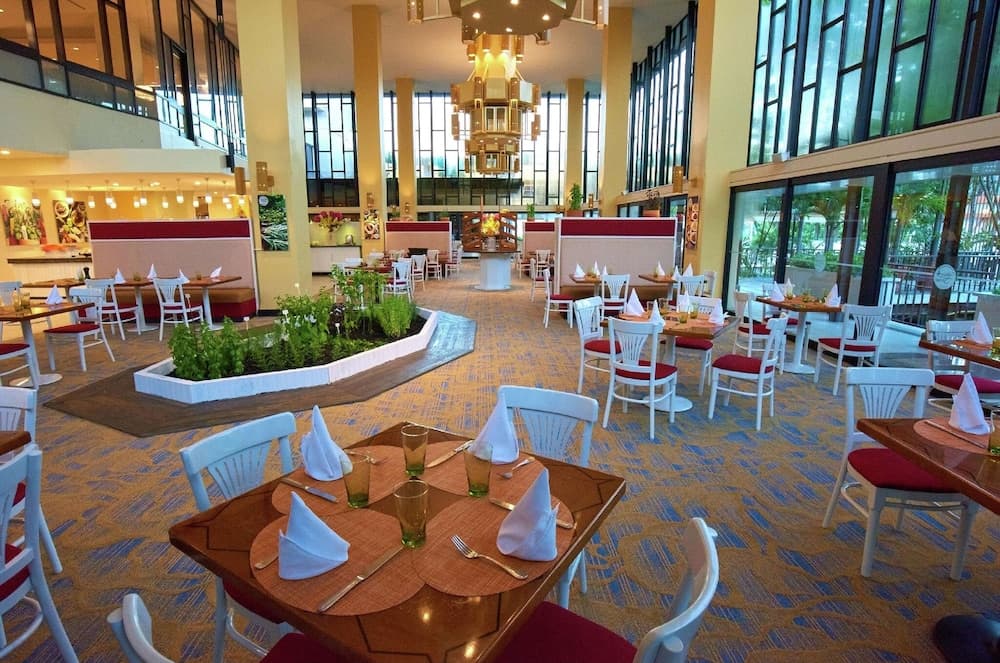 Hilton Trinidad & Conference Centre - Photo 75