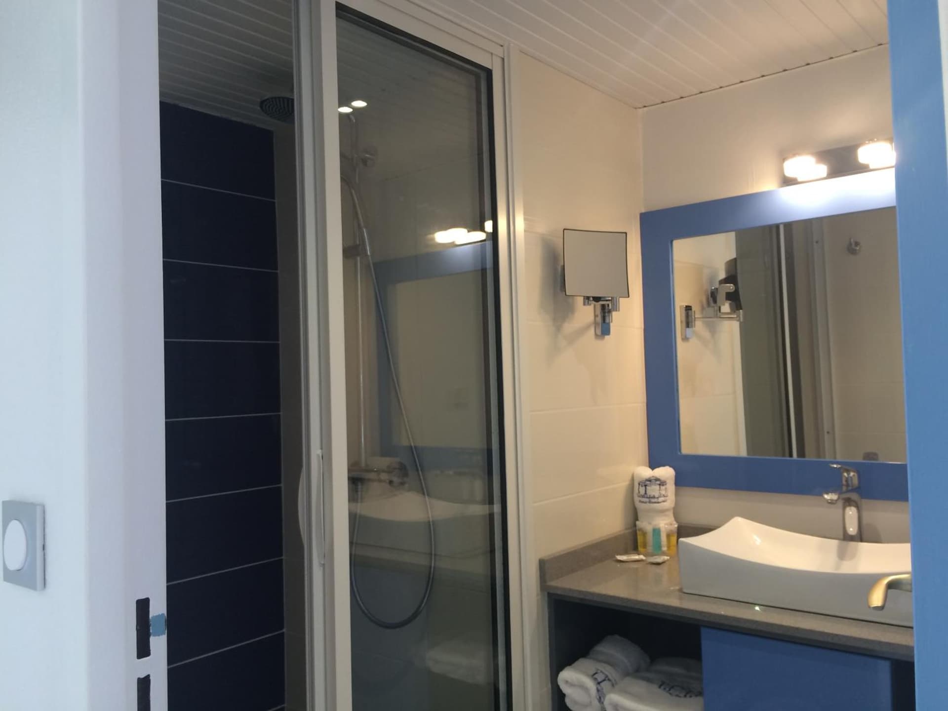 Canella Beach Hotel - Photo 60