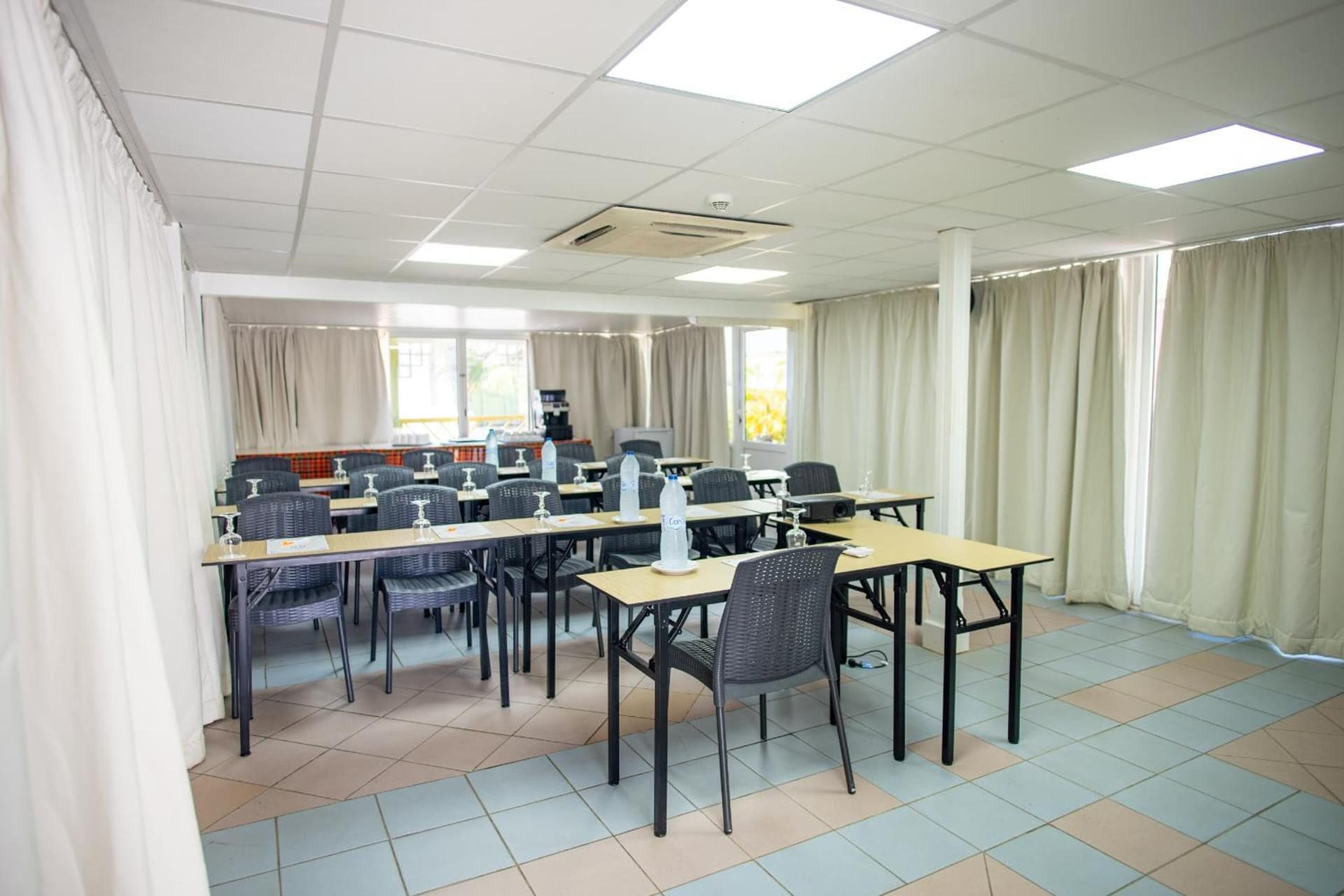 Canella Beach Hotel - Photo 41