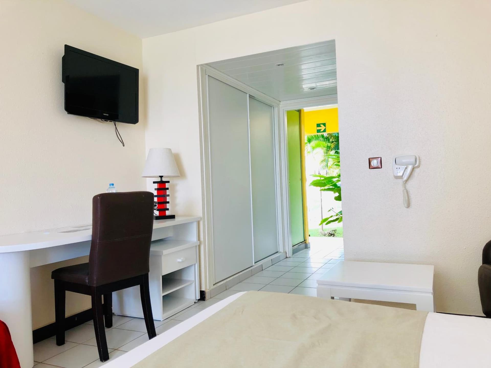 Canella Beach Hotel - Photo 86