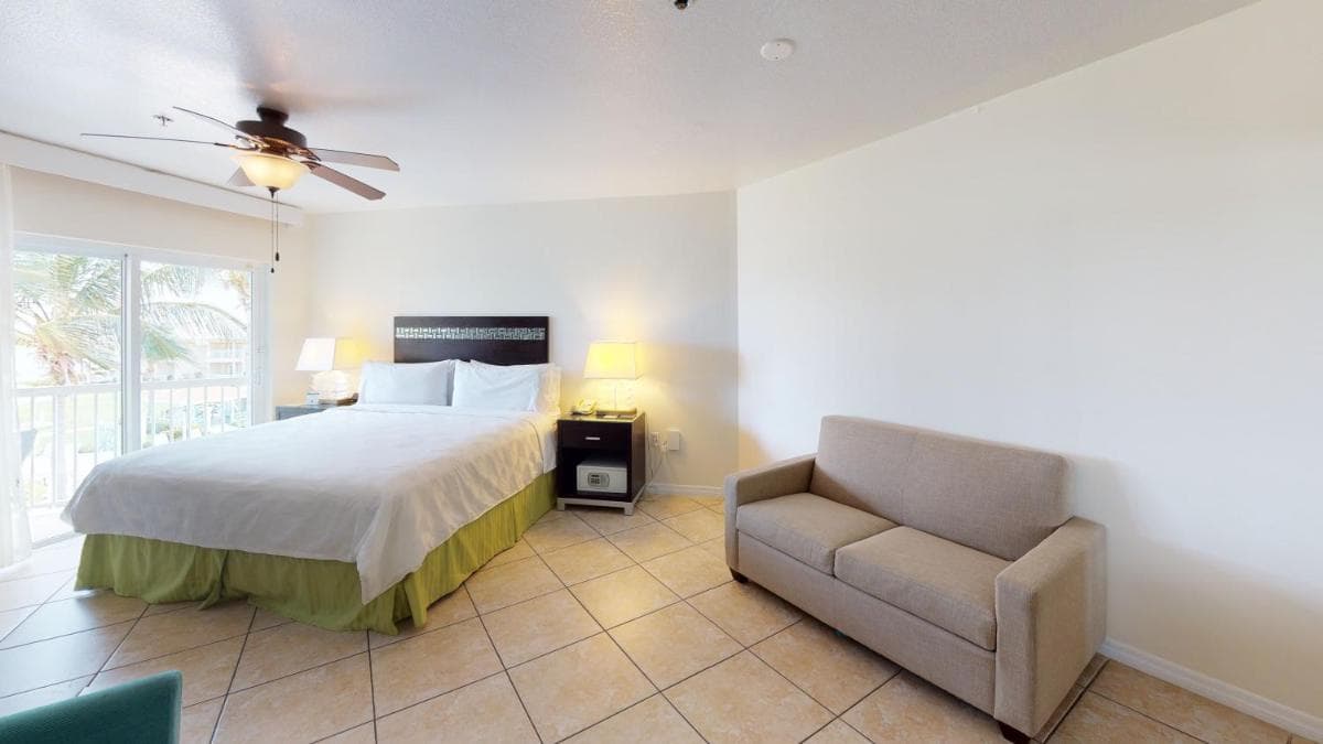 Holiday Inn Resort Grand Cayman by IHG - Photo 116