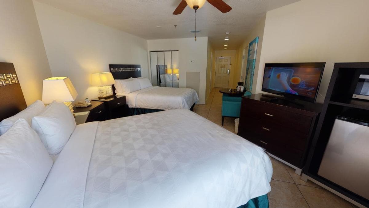 Holiday Inn Resort Grand Cayman by IHG - Photo 117