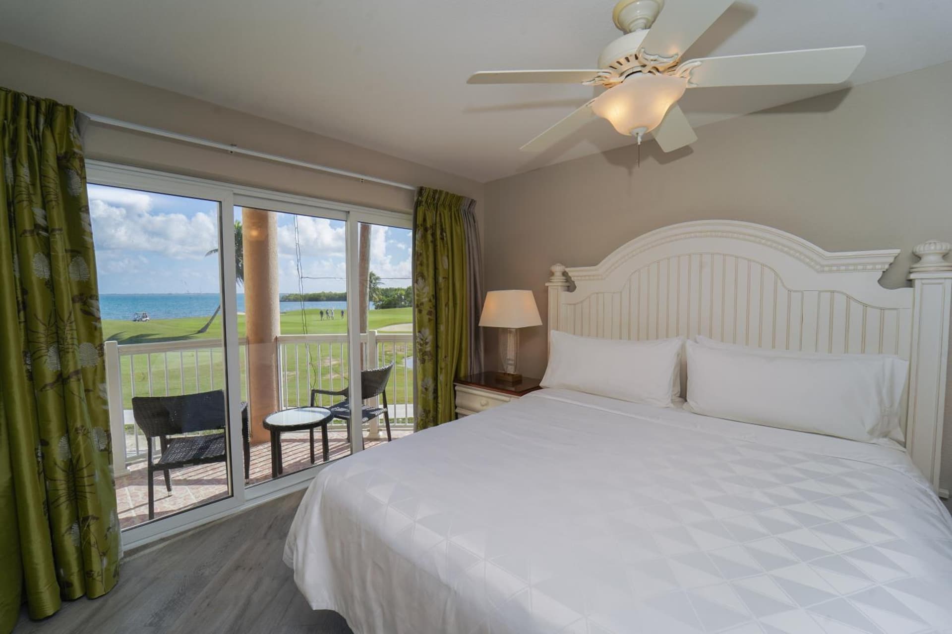 The Grand Caymanian Resort - Photo 31