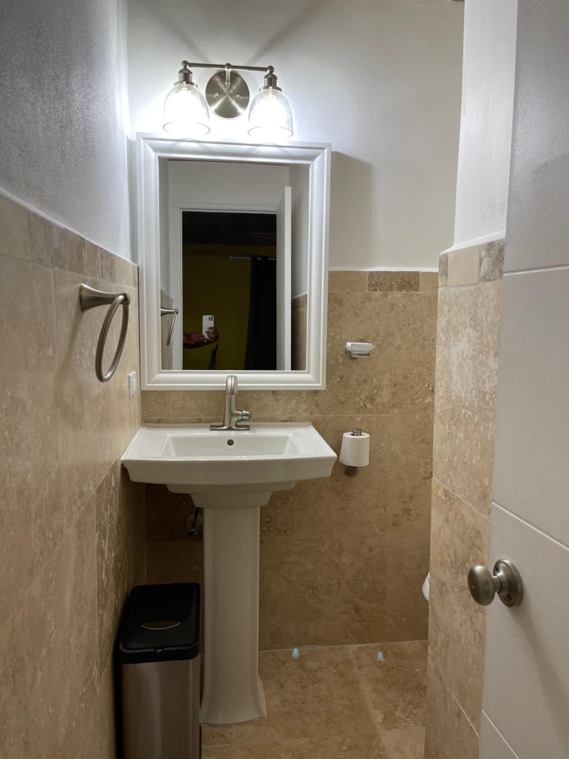 Sapphire Garden Townhouses - Photo 30