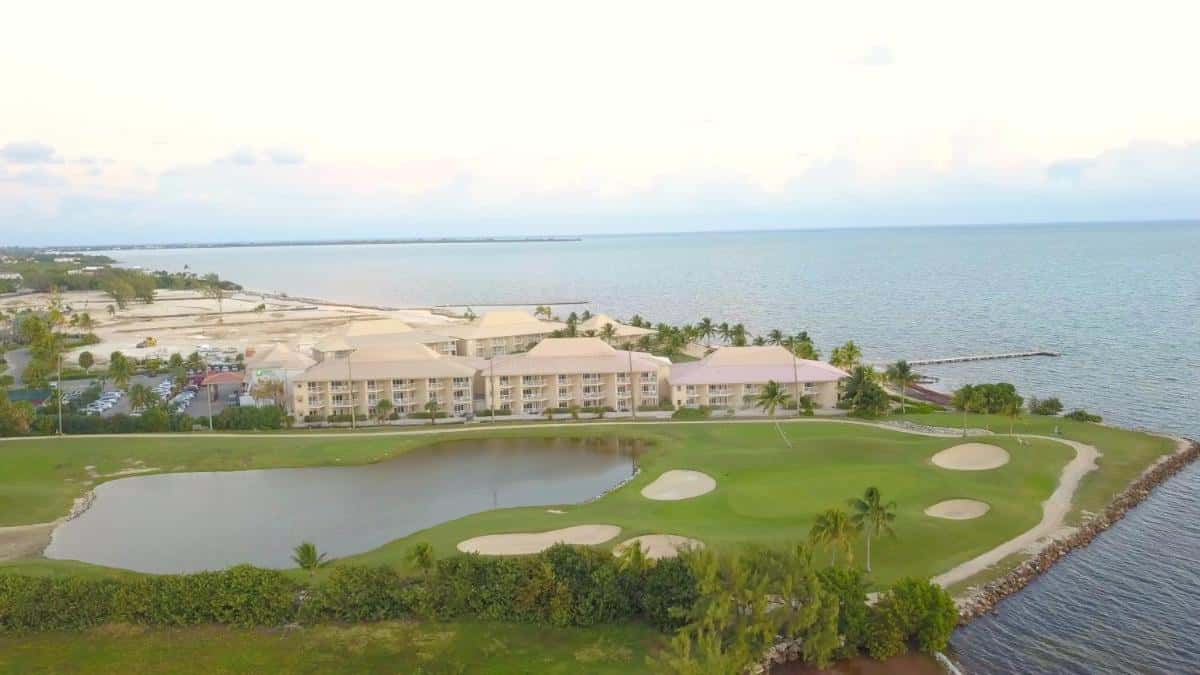 The Grand Caymanian Resort - hotel in 278 Crighton Drive, George Town