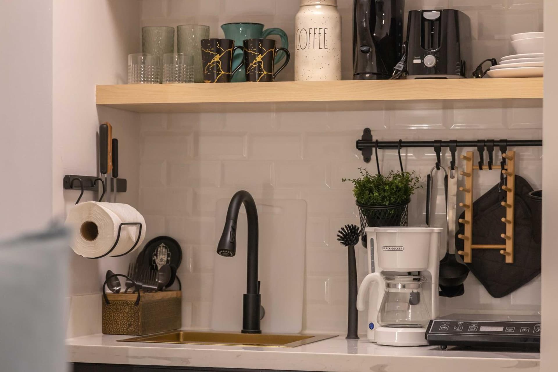 Travellers Beach Resort - Photo 13