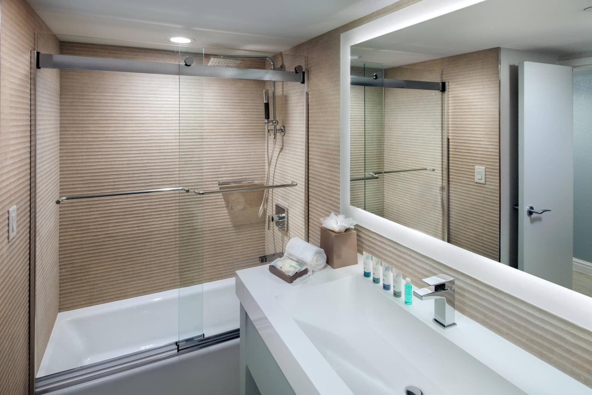 The Westin Grand Cayman Seven Mile Beach Resort & Spa - Photo 49