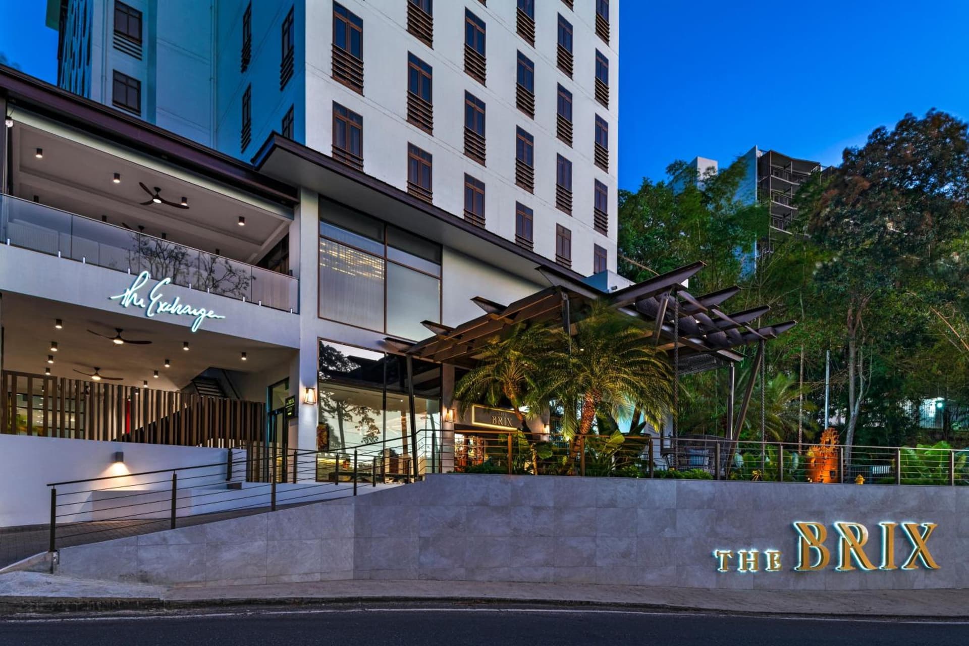 The BRIX Autograph Collection - Photo 14