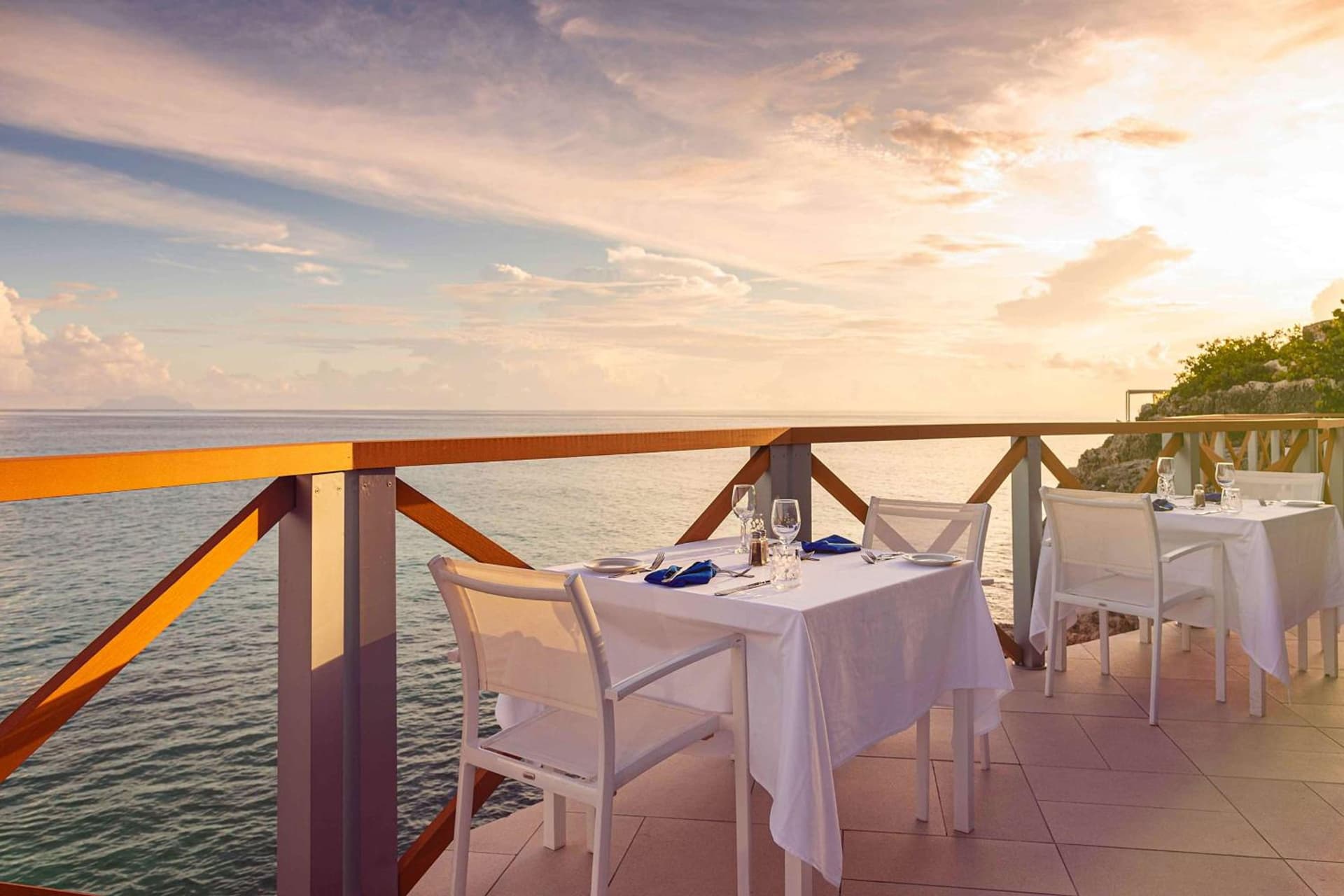 Sonesta Maho Beach All Inclusive Resort Casino & Spa - Photo 12